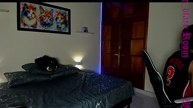 Snapshot of dann_cute028 chatting on February 12, 2026, 9:32 pm dann cute028 online show from February 12, 2026, 9:32 pm