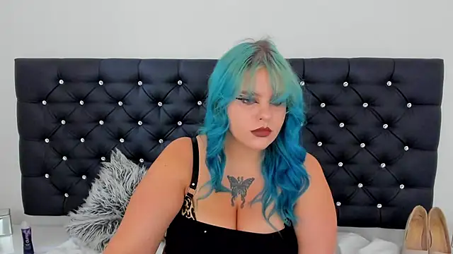 Snapshot of LunaWetPussy chatting on July 2, 2026, 1:28 pm LunaWetPussy online show from July 2, 2026, 1:28 pm