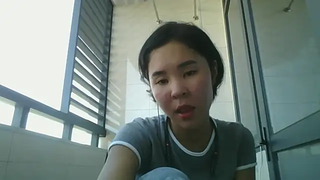 JennyCarpenter online show from October 10, 2025, 5:17 am