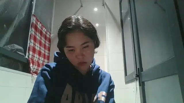 JennyCarpenter online show from November 7, 2025, 11:54 am