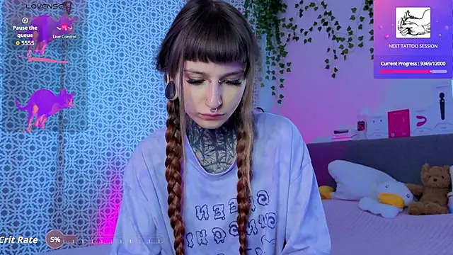 LilithPoison online show from May 23, 2026, 6:12 pm