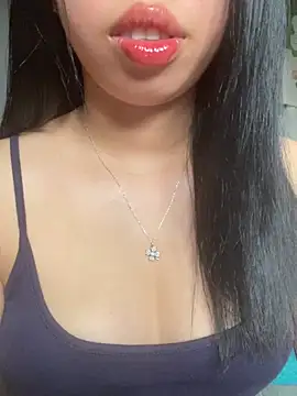 Rose-babyx online show from June 19, 2026, 3:00 am