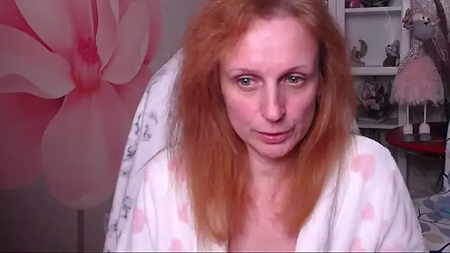 Snapshot of Venus_love1 chatting on April 3, 2026, 5:55 pm Venus love1 online show from April 3, 2026, 5:55 pm