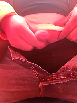 matatan0323 online show from November 12, 2025, 3:56 pm