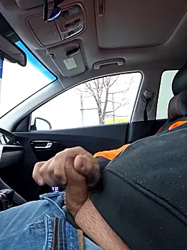 Snapshot of matatan0323 chatting on January 8, 2026, 4:42 pm matatan0323 online show from January 8, 2026, 4:42 pm