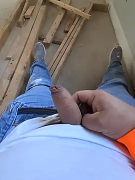 Snapshot of matatan0323 chatting on February 2, 2026, 5:00 pm matatan0323 online show from February 2, 2026, 5:00 pm