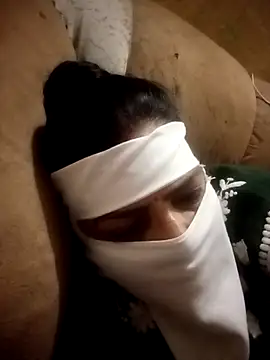 Love-890 online show from November 3, 2025, 2:18 pm