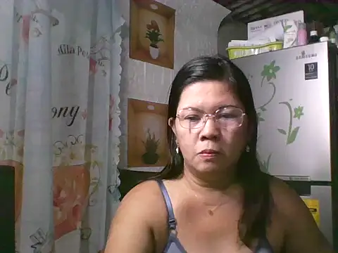 Snapshot of asian_bhebs1 chatting on October 27, 2025, 2:32 pm asian bhebs1 online show from October 27, 2025, 2:32 pm