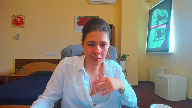 Joannia online show from September 25, 2025, 7:12 am