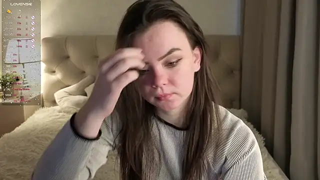 Snapshot of Gentle_Ariel chatting on February 9, 2026, 2:04 am Gentle Ariel online show from February 9, 2026, 2:04 am