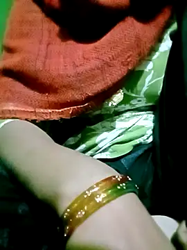 Snapshot of Hot_bhomi629 chatting on January 18, 2026, 7:17 pm Hot bhomi629 online show from January 18, 2026, 7:17 pm