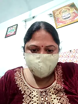 Snapshot of Mmm143 chatting on December 23, 2025, 4:54 am Mmm143 online show from December 23, 2025, 4:54 am