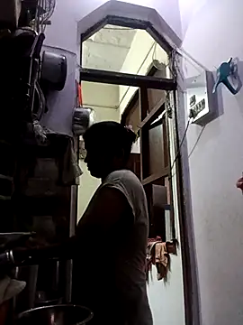 Snapshot of aliya-jaan71 chatting on September 25, 2025, 10:08 am aliya-jaan71 online show from September 25, 2025, 10:08 am