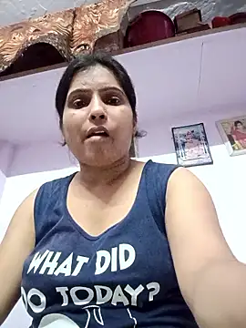 Snapshot of aliya-jaan71 chatting on September 27, 2025, 8:52 am aliya-jaan71 online show from September 27, 2025, 8:52 am