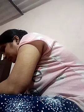 Snapshot of aliya-jaan71 chatting on October 3, 2025, 10:23 am aliya-jaan71 online show from October 3, 2025, 10:23 am