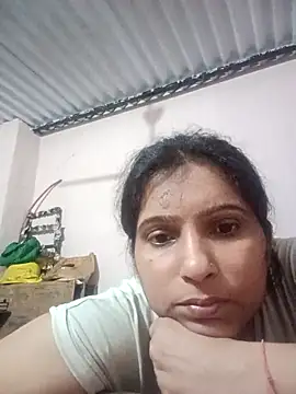 Snapshot of aliya-jaan71 chatting on October 6, 2025, 2:14 pm aliya-jaan71 online show from October 6, 2025, 2:14 pm