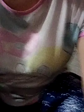 Snapshot of aliya-jaan71 chatting on October 16, 2025, 2:51 pm aliya-jaan71 online show from October 16, 2025, 2:51 pm