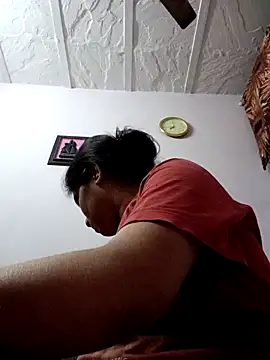 Snapshot of aliya-jaan71 chatting on November 10, 2025, 2:10 am aliya-jaan71 online show from November 10, 2025, 2:10 am