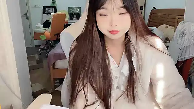 Snapshot of Akong11 chatting on January 17, 2026, 4:17 am Akong11 online show from January 17, 2026, 4:17 am