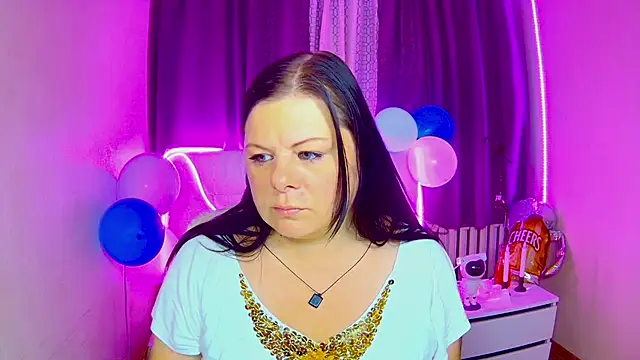 BritneyRaine online show from September 24, 2025, 12:08 pm