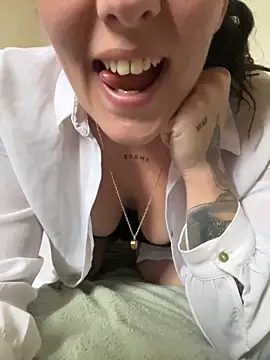 Snapshot of anonyme_hot47 chatting on November 23, 2025, 1:11 pm anonyme hot47 online show from November 23, 2025, 1:11 pm