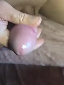 Snapshot of Kadazano chatting on September 20, 2025, 11:33 am Kadazano online show from September 20, 2025, 11:33 am