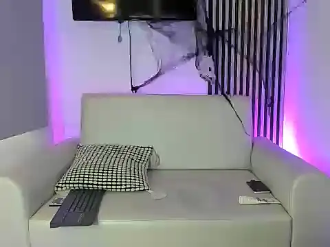 toji luxxer online show from October 26, 2025, 8:15 pm