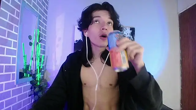 Jack alvarez19 online show from December 4, 2025, 4:44 am