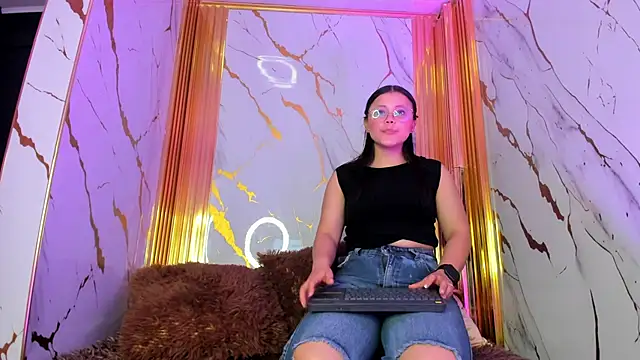 celeste hot   online show from October 4, 2025, 7:45 pm