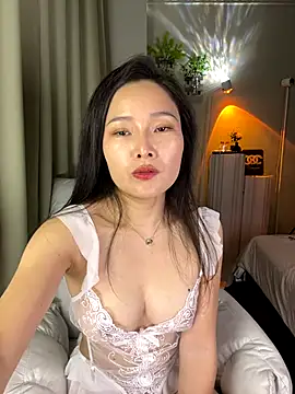 Snapshot of tich666 chatting on September 27, 2025, 8:41 am tich666 online show from September 27, 2025, 8:41 am