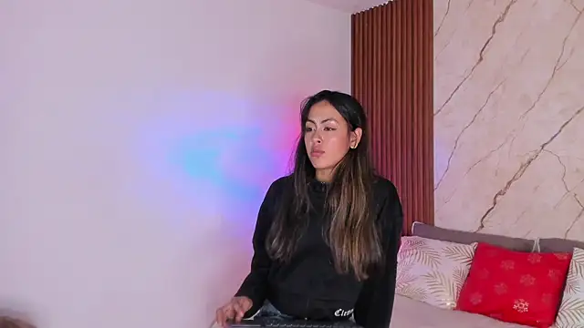 Snapshot of Susy_spark chatting on January 16, 2026, 1:31 am Susy spark online show from January 16, 2026, 1:31 am