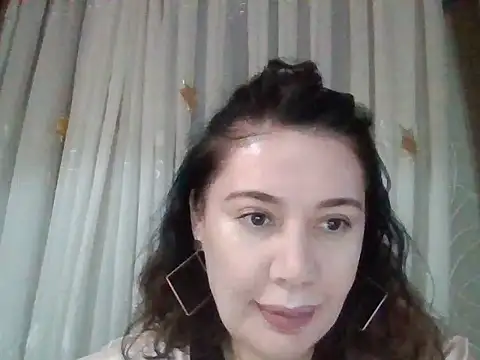 Lomivah online show from November 6, 2025, 4:52 pm