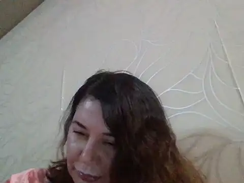 Snapshot of Lomivah chatting on January 31, 2026, 7:56 pm Lomivah online show from January 31, 2026, 7:56 pm