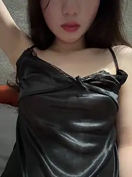 Snapshot of Bella_sexy98 chatting on April 14, 2026, 5:35 am Bella sexy98 online show from April 14, 2026, 5:35 am