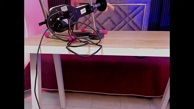 Daniwhatson online show from September 30, 2025, 12:15 am