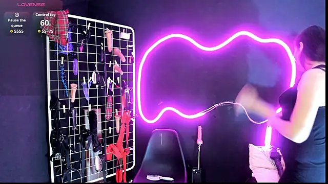 Mistress Megan BDSM online show from October 21, 2025, 7:03 pm