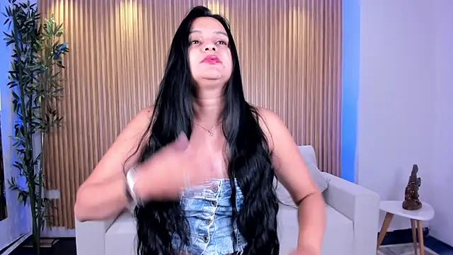 Megancoxx online show from November 18, 2025, 11:03 am