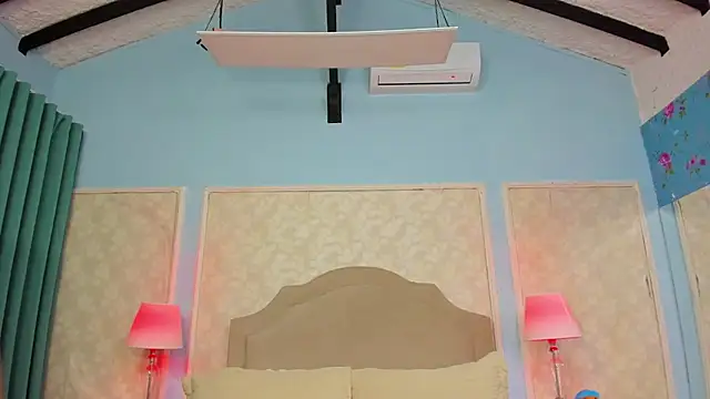 SamyySwet online show from May 11, 2026, 1:11 am