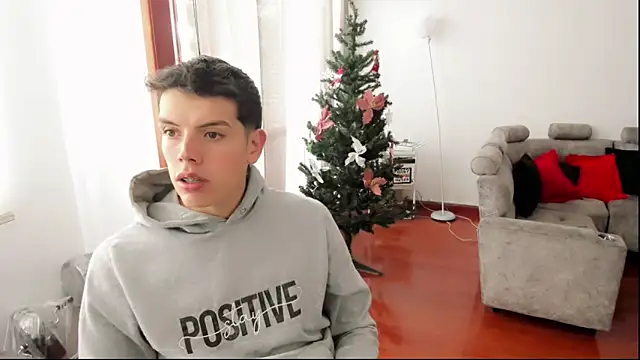 Snapshot of mattebret11 chatting on November 8, 2025, 5:45 pm mattebret11 online show from November 8, 2025, 5:45 pm