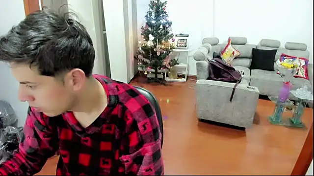 Snapshot of mattebret11 chatting on November 14, 2025, 10:14 am mattebret11 online show from November 14, 2025, 10:14 am