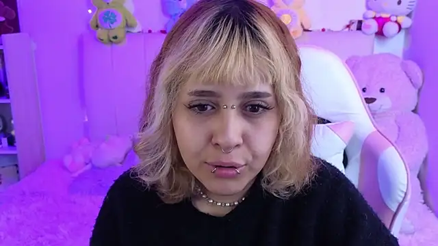 NekoWaifu online show from March 9, 2026, 1:59 pm