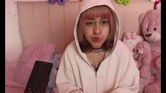 NekoWaifu online show from April 10, 2026, 12:54 pm