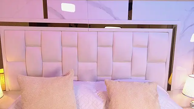 Snapshot of paulina_cano chatting on February 21, 2026, 7:15 pm paulina cano online show from February 21, 2026, 7:15 pm