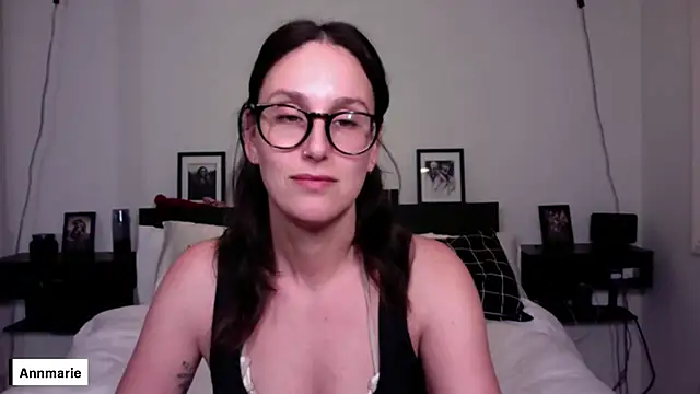 Snapshot of annmarieferrara chatting on February 4, 2026, 3:34 am annmarieferrara online show from February 4, 2026, 3:34 am