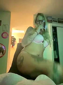 tattoobarbiexox online show from October 31, 2025, 12:06 pm