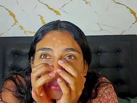 Jessicapethersonn online show from October 28, 2025, 1:58 pm