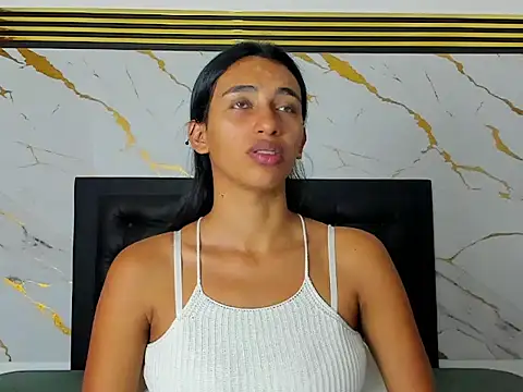 Jessicapethersonn online show from October 29, 2025, 1:46 pm