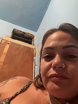 priscila luv online show from November 13, 2025, 3:38 am