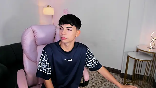 Peter chase online show from December 21, 2025, 5:20 pm