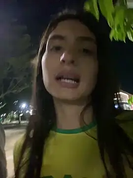 Snapshot of JUIHTE chatting on October 30, 2025, 1:18 am JUIHTE online show from October 30, 2025, 1:18 am